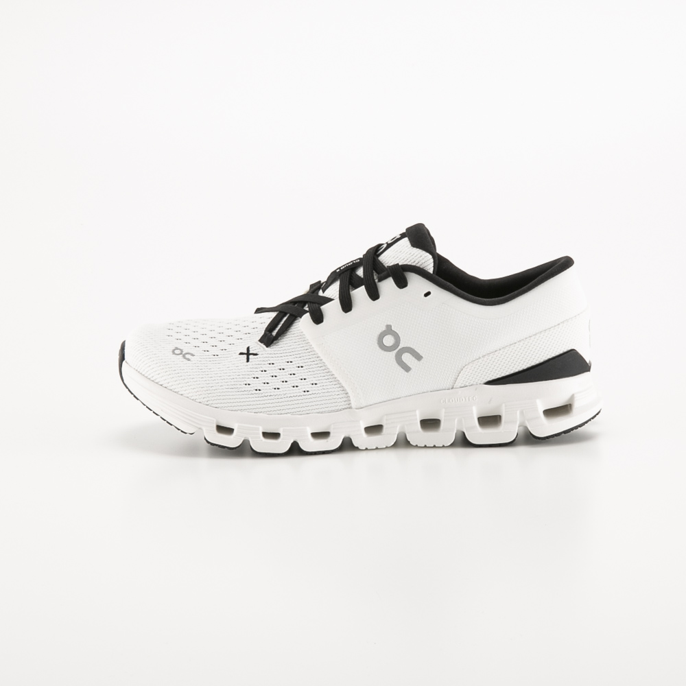 オン On メンズスニーカー ​​クラウド エックス 4 Cloud X 4 3ME30040791【FITHOUSE ONLINE SHOP】