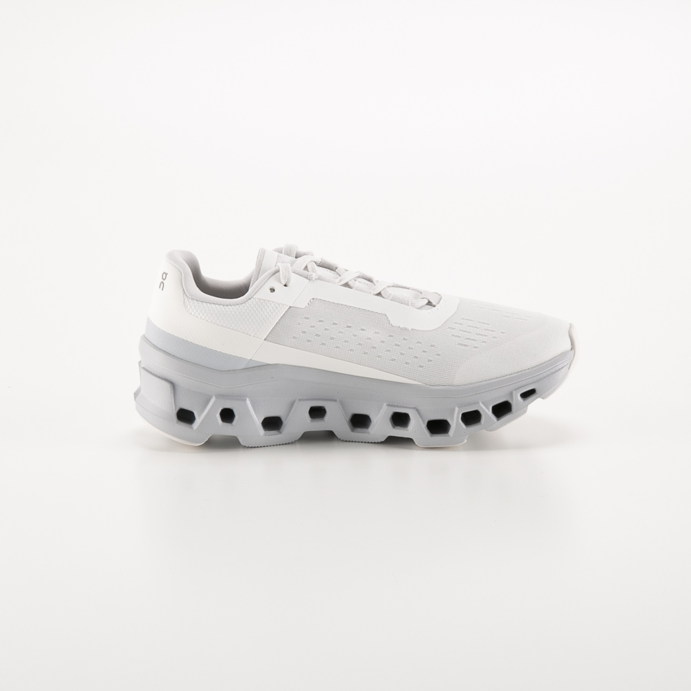 オン On レディーススニーカー Cloudmonster クラウドモンスター 61.97649【FITHOUSE ONLINE SHOP】