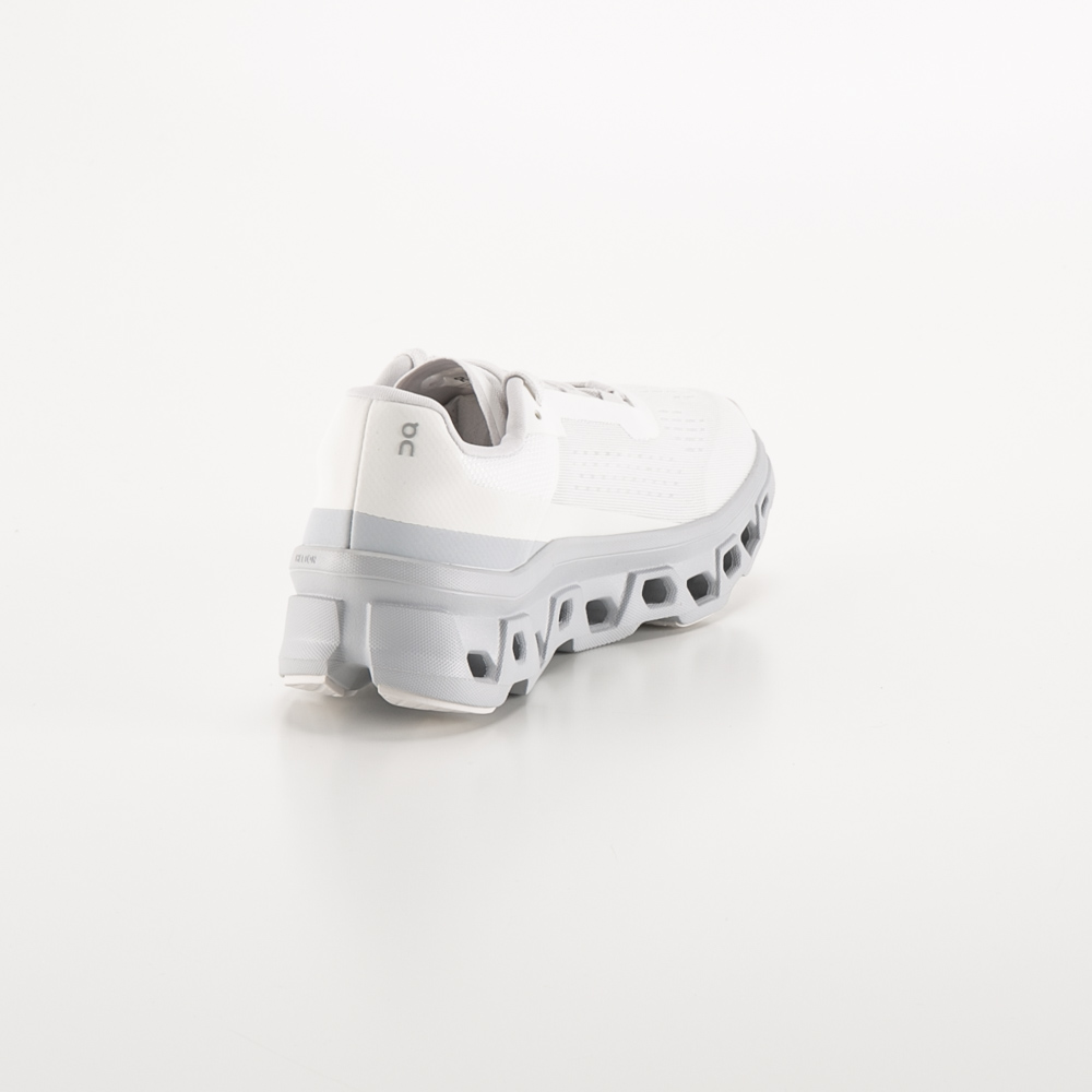 オン On レディーススニーカー Cloudmonster クラウドモンスター 61.97649【FITHOUSE ONLINE SHOP】