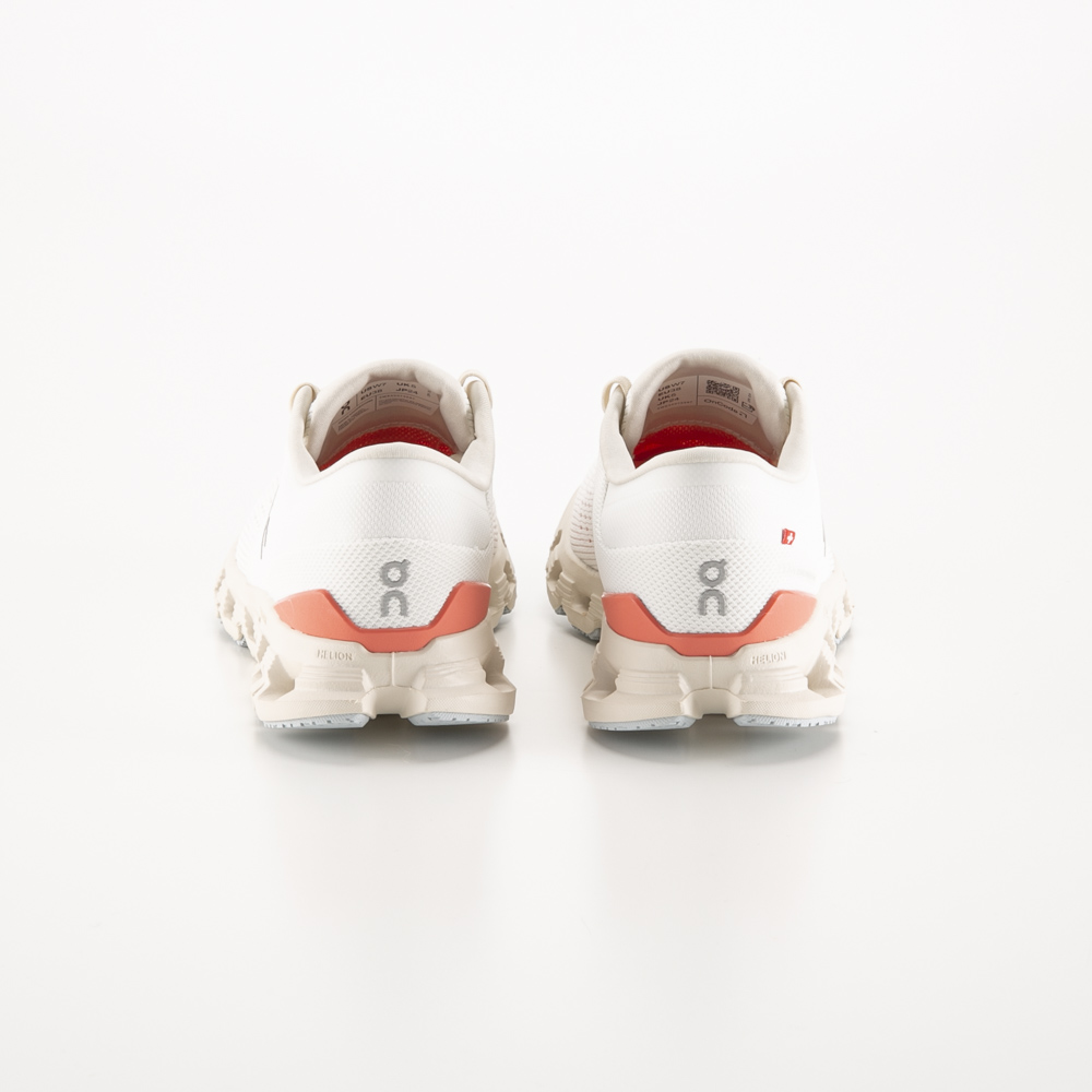 オン On レディーススニーカー Cloud X 4 クラウド エックス 4 3WE30073297【FITHOUSE ONLINE SHOP】