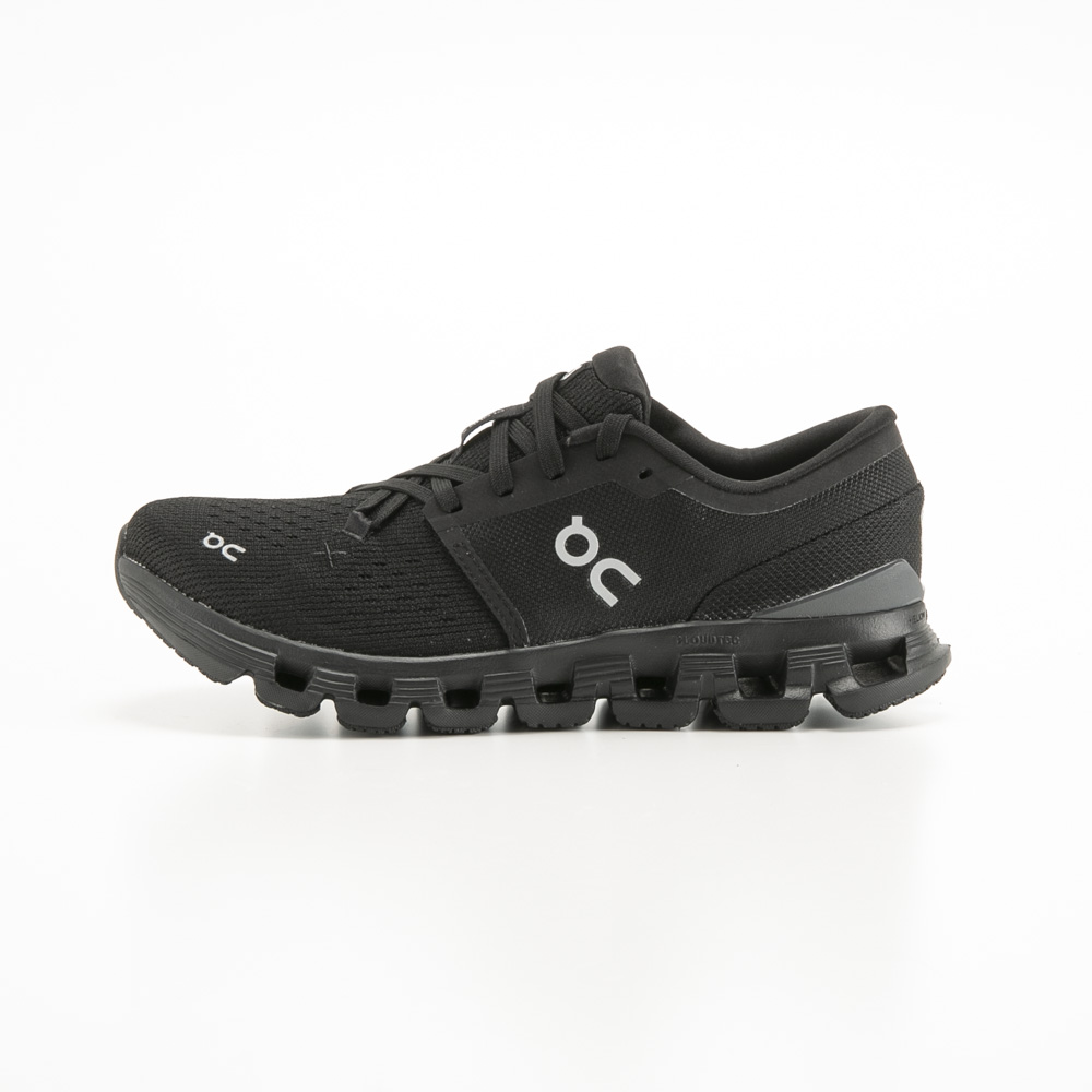 オン On レディーススニーカー ​​クラウド エックス 4 Cloud X 4 3WE30070106【FITHOUSE ONLINE SHOP】