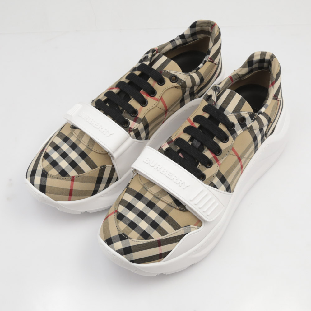 バーバリー BURBERRY メンズスニーカー LOW TOP SNEAKER 8020282 ...