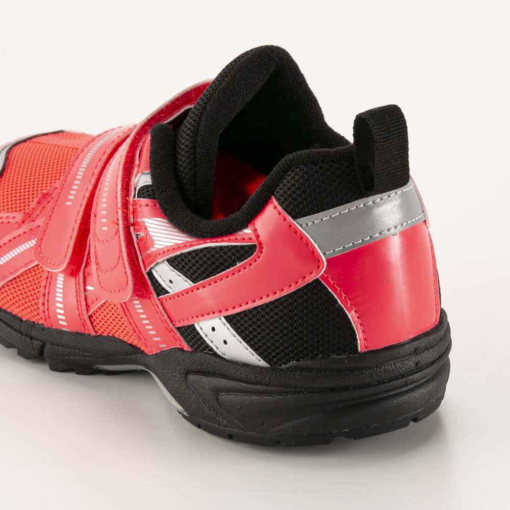 アシックス ASICS スクスク SUKUSUKU キッズスニーカー GD.RUNNER MINI MG4 1144A205【FITHOUSE ONLINE SHOP】