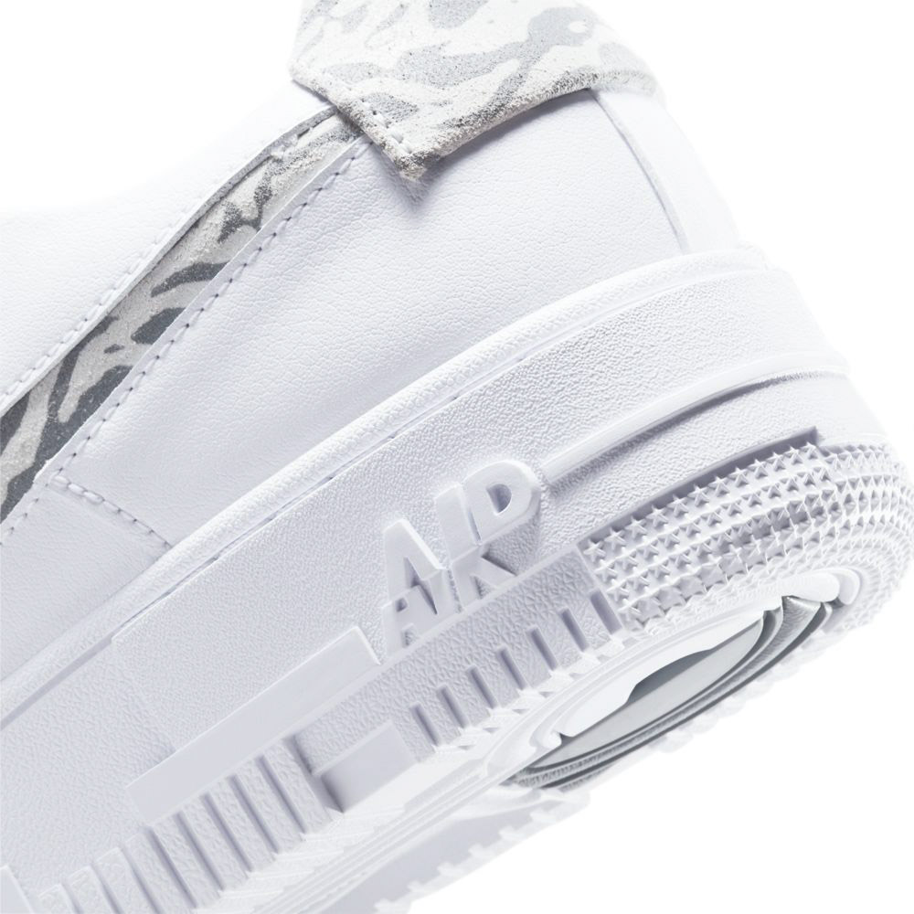 ナイキ NIKE メンズスニーカー W AF1 PIXEL SE DH9632【FITHOUSE ONLINE SHOP】 |  フィットハウス公式オンラインショップ | FIT HOUSE ONLINE SHOP
