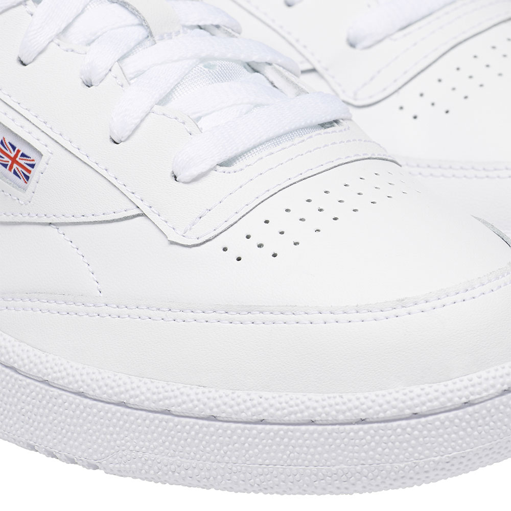 リーボック REEBOK メンズスニーカー CLUB C 85 クラブ シー AVL59【FITHOUSE ONLINE SHOP】