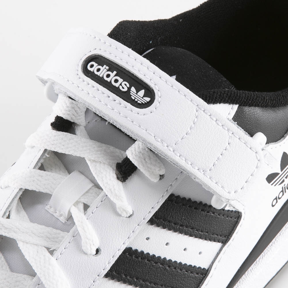 アディダスオリジナルス adidas originals ローカットスニーカー FORUM 