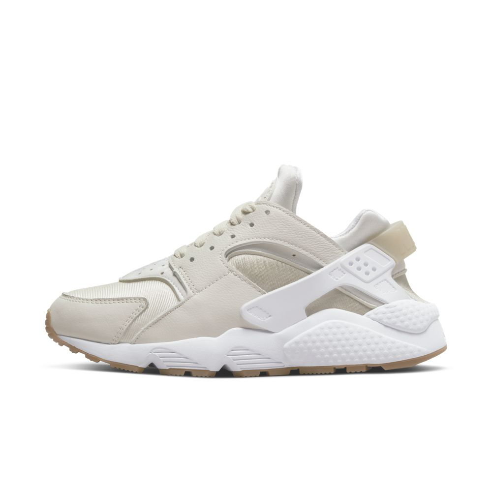 ナイキ NIKE レディーススニーカー WS AIR HUARACHE DH4439【FITHOUSE ONLINE SHOP】