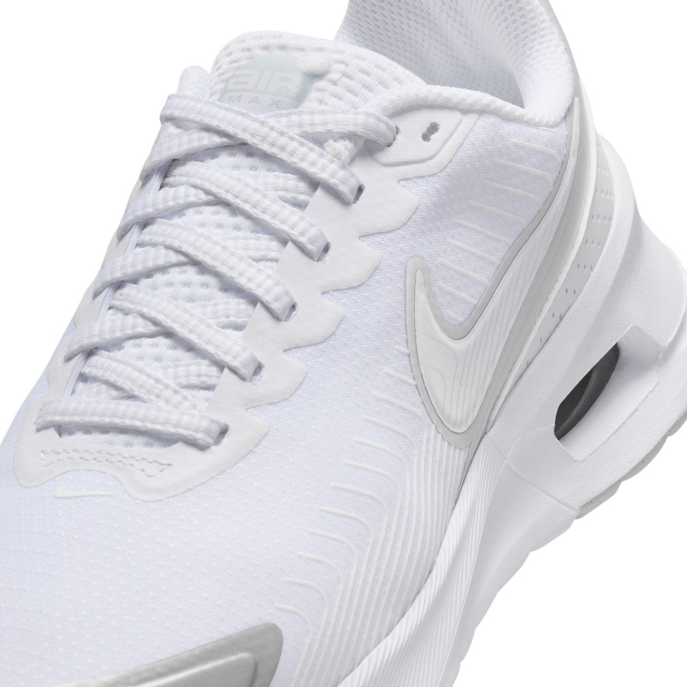 ナイキ NIKE レディーススニーカー W NIKE AIR MAX NUAXIS (101) HF1233【FITHOUSE ONLINE SHOP】
