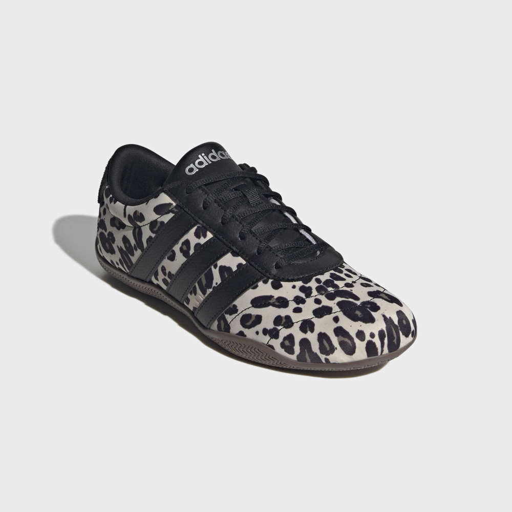 アディダス adidas レディーススニーカー GRAND COURT LO W KI2717【FITHOUSE ONLINE SHOP】