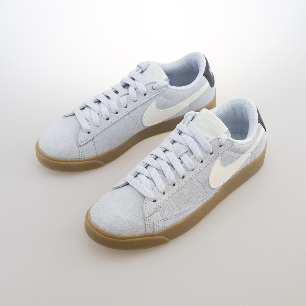 av9373 nike