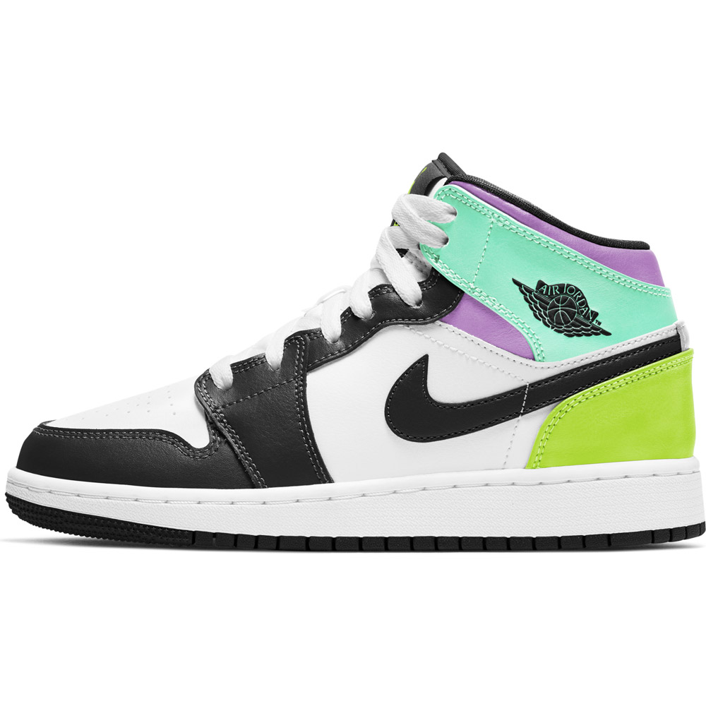 ナイキ Nike レディーススニーカー エアジョーダン1midgs Fithouse Online Shop フィットハウス公式オンラインショップ Fit House Online Shop