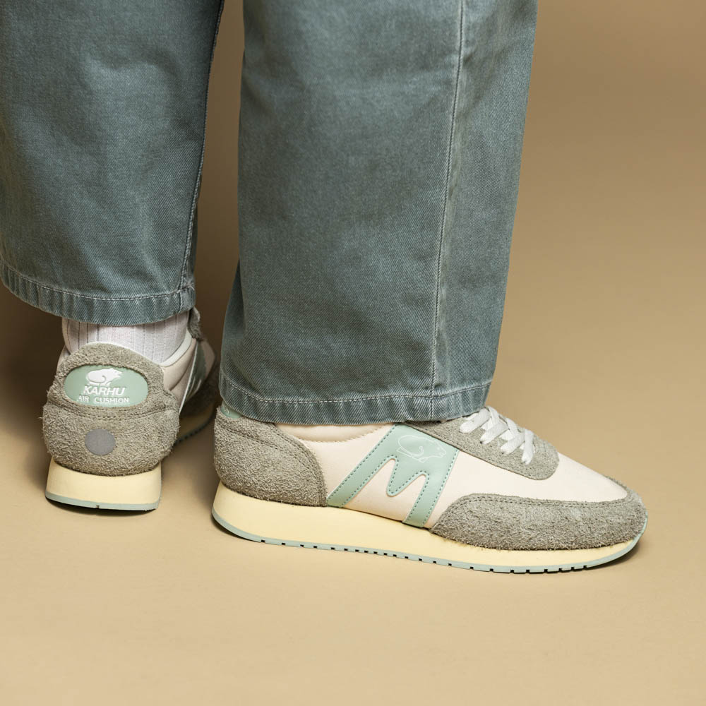 カルフ KARHU レディーススニーカー ALBATROSS 82 アルバトロス KH8070654【FITHOUSE ONLINE SHOP】