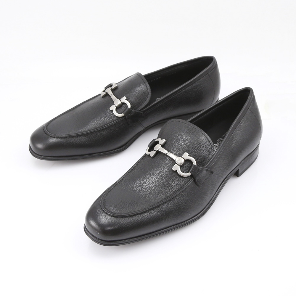 【美品】Ferragamo/サルヴァトーレ　フェ ラガモ 黒ベストニット