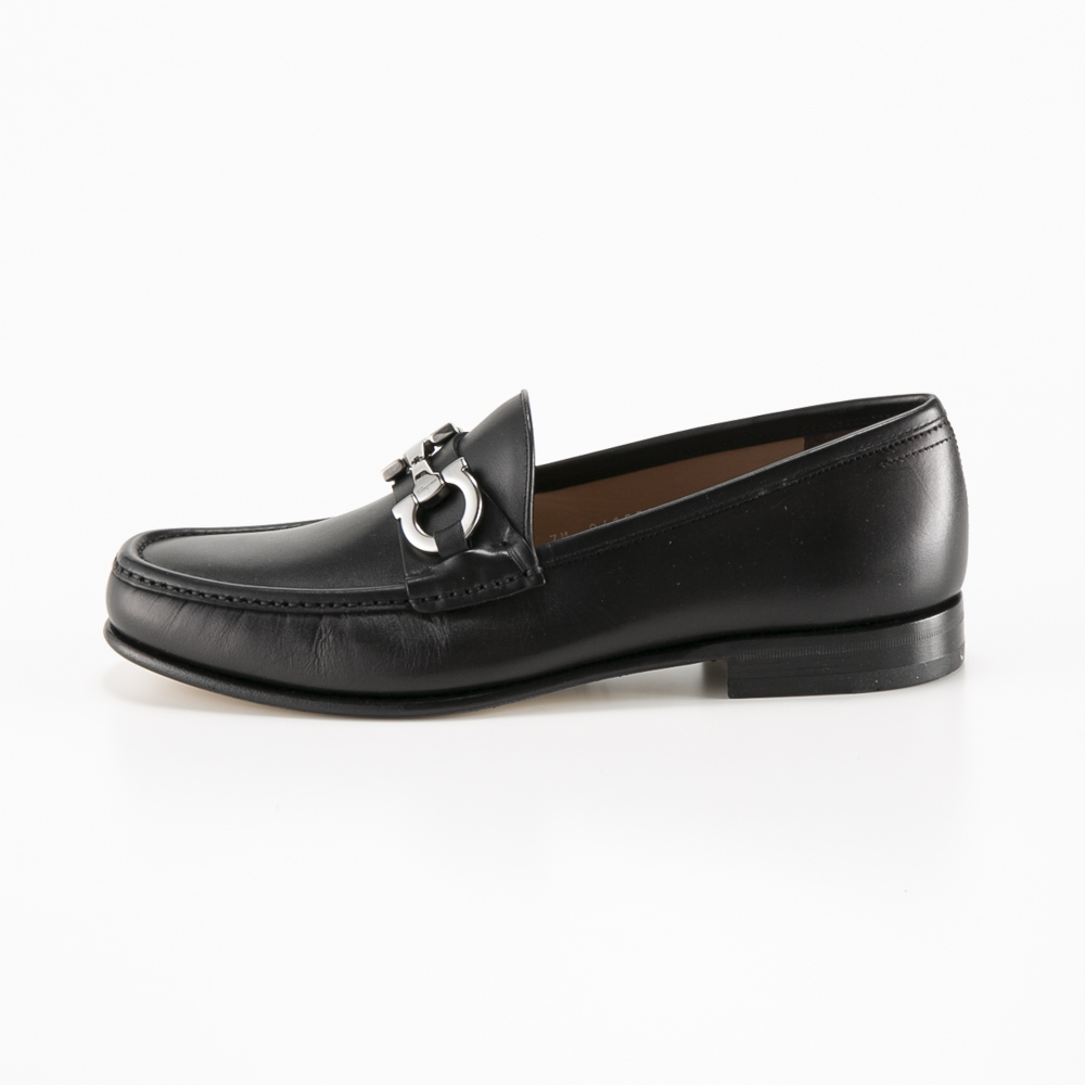 サルヴァトーレフェラガモ salvatore ferragamo メンズシューズ FER 