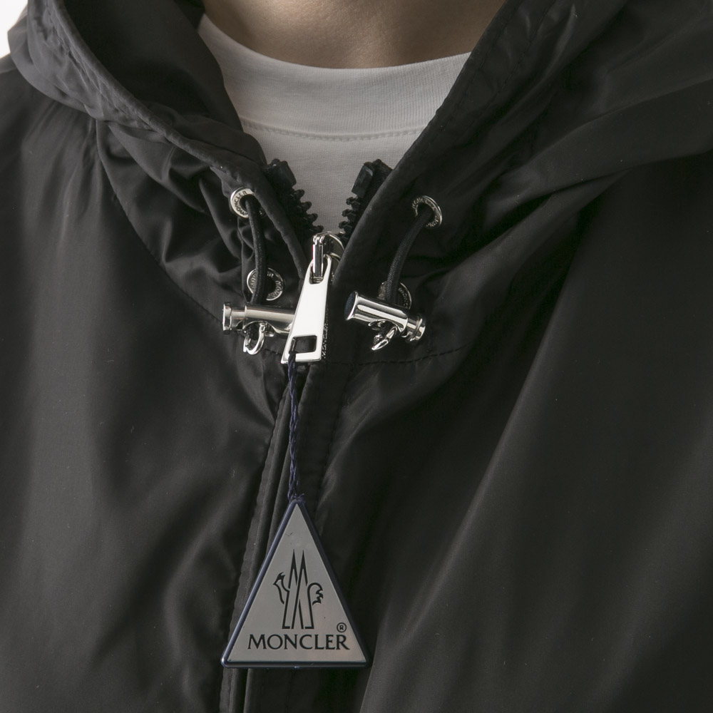モンクレール MONCLER レディースアウター *デカワッペンナイロン ...