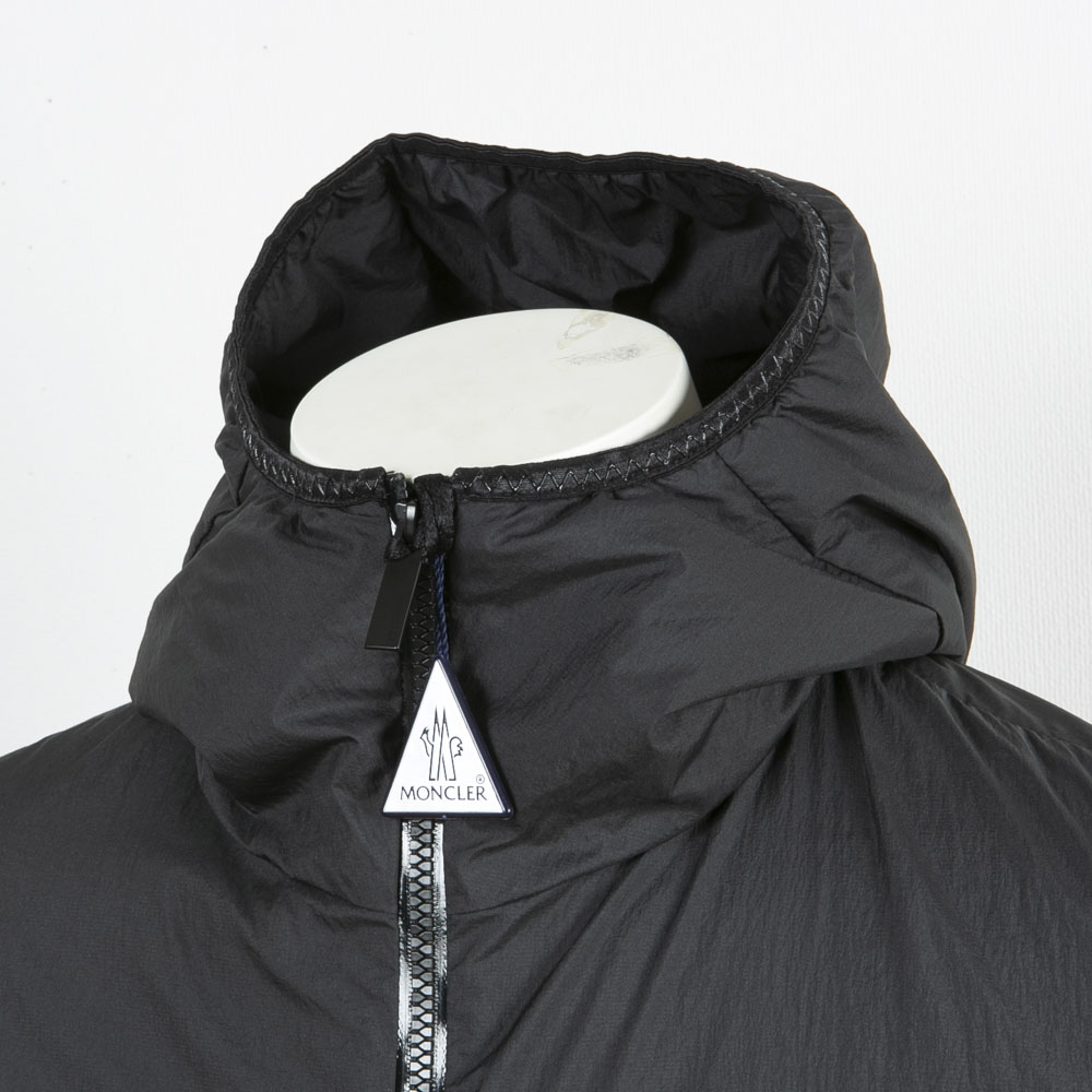 モンクレール MONCLER メンズアウター ウインドブレーカー フード付き ナイロンジャケット ICHIRO 1A000.99.595JJ【FITHOUSE ONLINE SHOP】