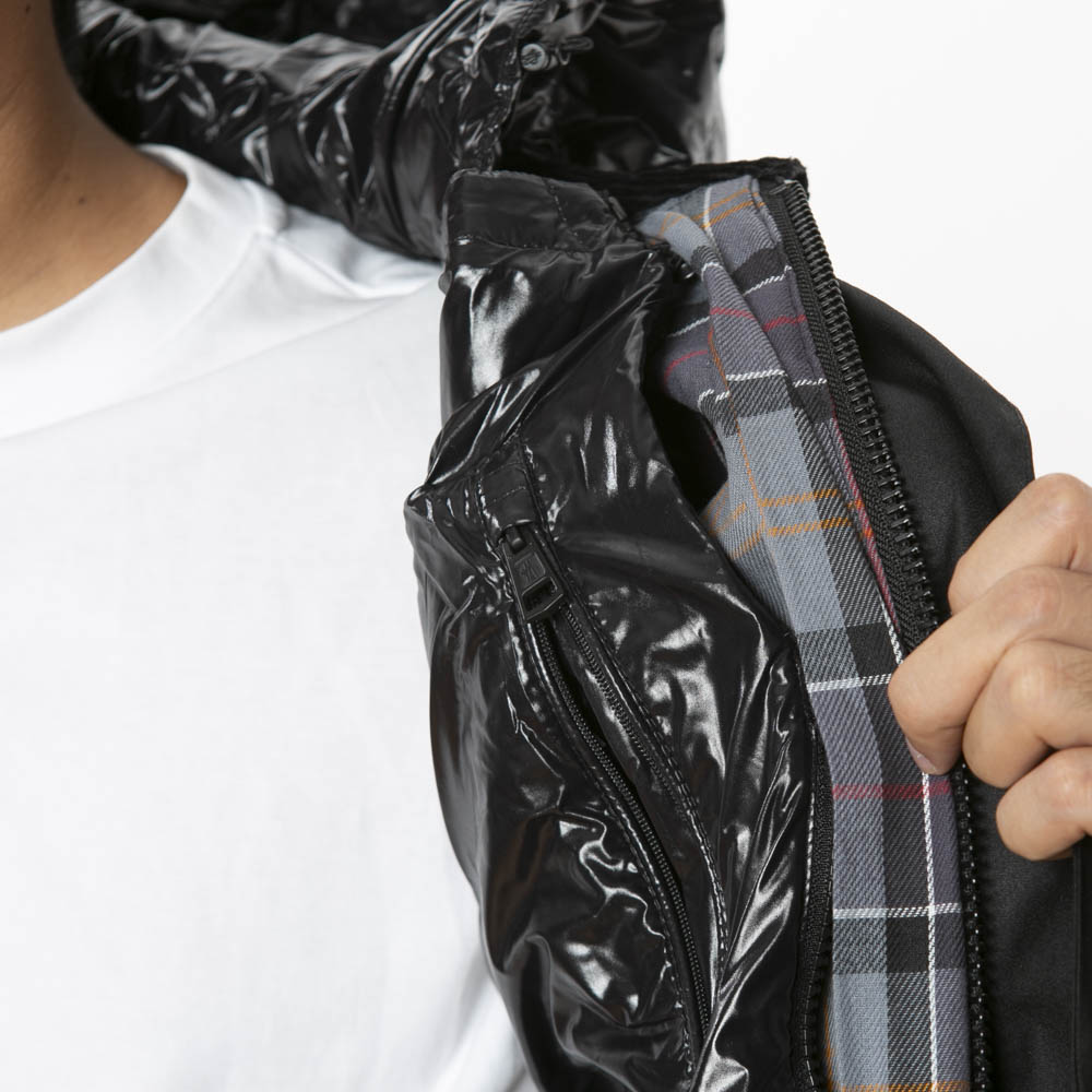 モンクレール MONCLER メンズアウター WIGHT BARBOURコラボ ダウン