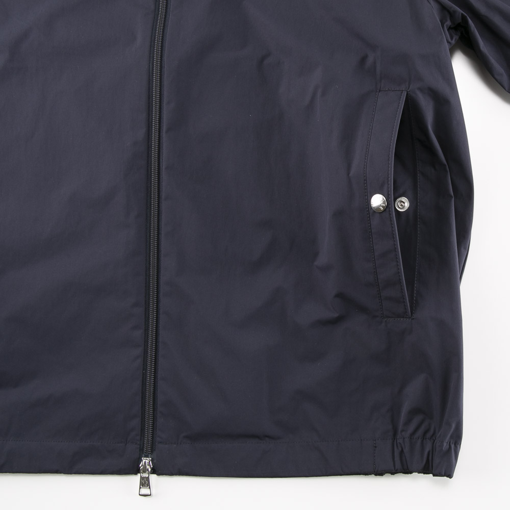 モンクレール MONCLER メンズアウター 袖 グラフィックバンド 撥水ナイロン 軽量 フード MOYSE 1A000.47.54A91【FITHOUSE ONLINE SHOP】