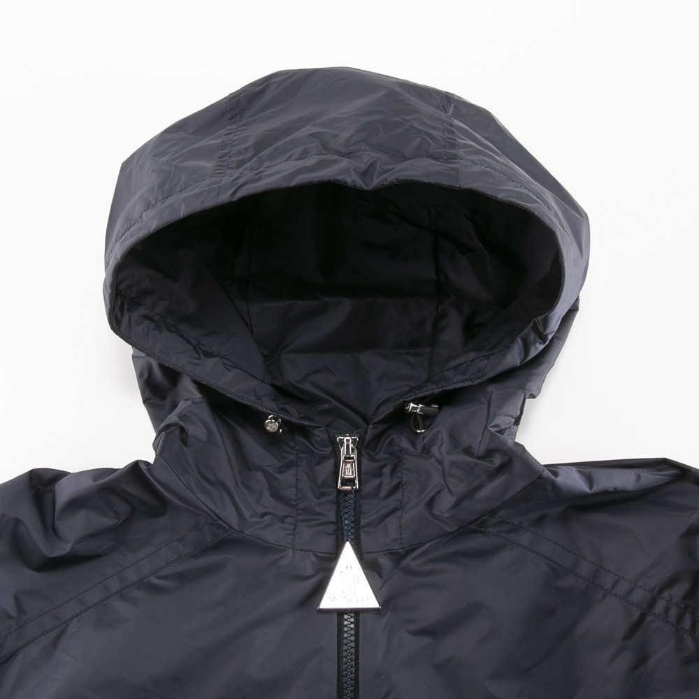 モンクレール MONCLER メンズアウター 袖パッチ付 撥水素材 ウインドブレーカー ETIACHE 1A001.01.5968E【FITHOUSE ONLINE SHOP】