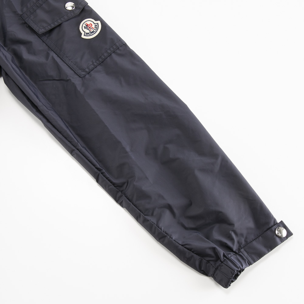 モンクレール MONCLER メンズアウター 袖パッチ付 撥水素材 ウインドブレーカー ETIACHE 1A001.01.5968E【FITHOUSE ONLINE SHOP】