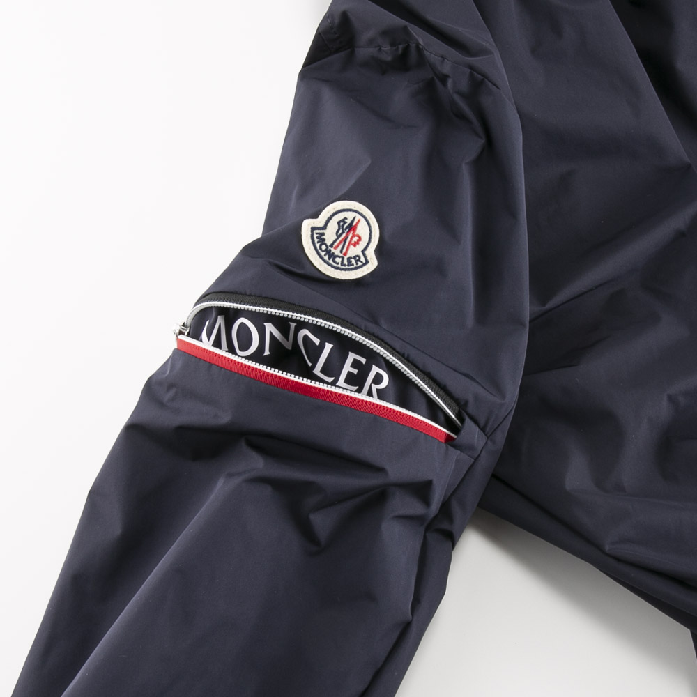 モンクレール MONCLER メンズアウター 撥水性 前ZIP ナイロン 袖ライン RUINETTE 1A001.18.54A91【FITHOUSE ONLINE SHOP】