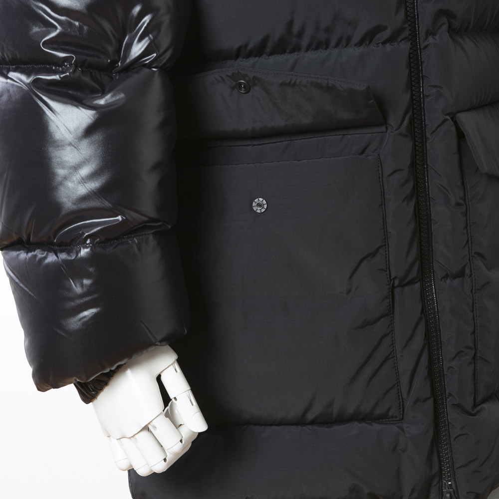 モンクレール MONCLER メンズアウター 1952 身頃マット ポケット&フード付きD 1A000.25.M2012【FITHOUSE ONLINE SHOP】