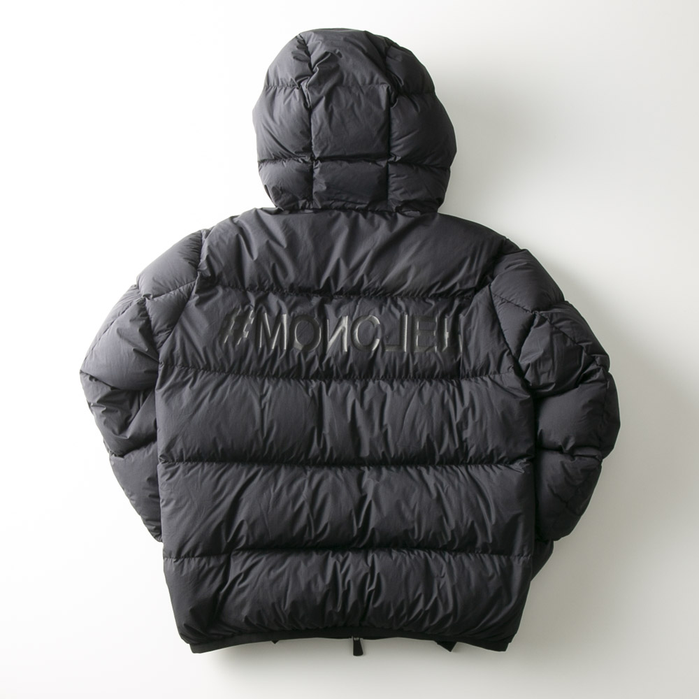 モンクレール MONCLER メンズアウター ADRET フード付 ロゴ&レタリングディテール入り テクニカルナイロン素材 1A000.51.5396F【FITHOUSE ONLINE SHOP】