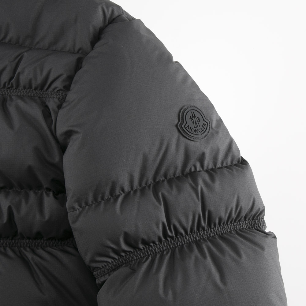 モンクレール MONCLER レディースアウター Yser ショートダウンジャケット I20931A00024596IU【FITHOUSE ONLINE SHOP】