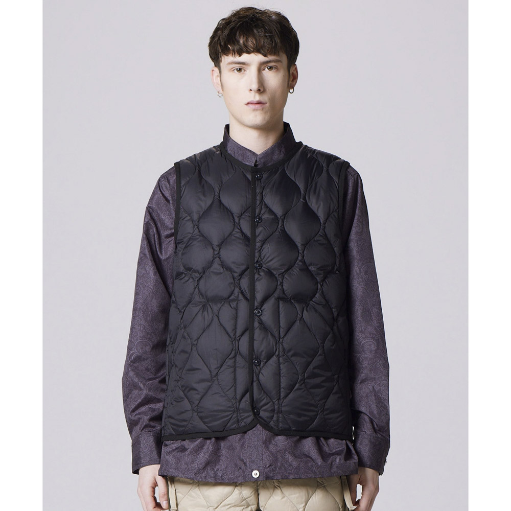 タイオン メンズアウター ミリタリー クルーネック ダウンベスト ソフトシェル TAION-004ALSBML-1【FITHOUSE ONLINE SHOP】