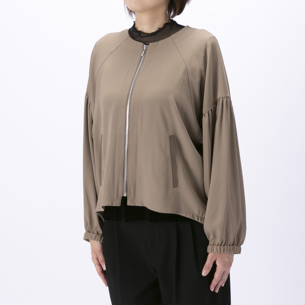 ノアジェ NOA-GE ツイル バックプリーツ ブルゾン ジャケット 121-5599-1304/47【FITHOUSE ONLINE SHOP】