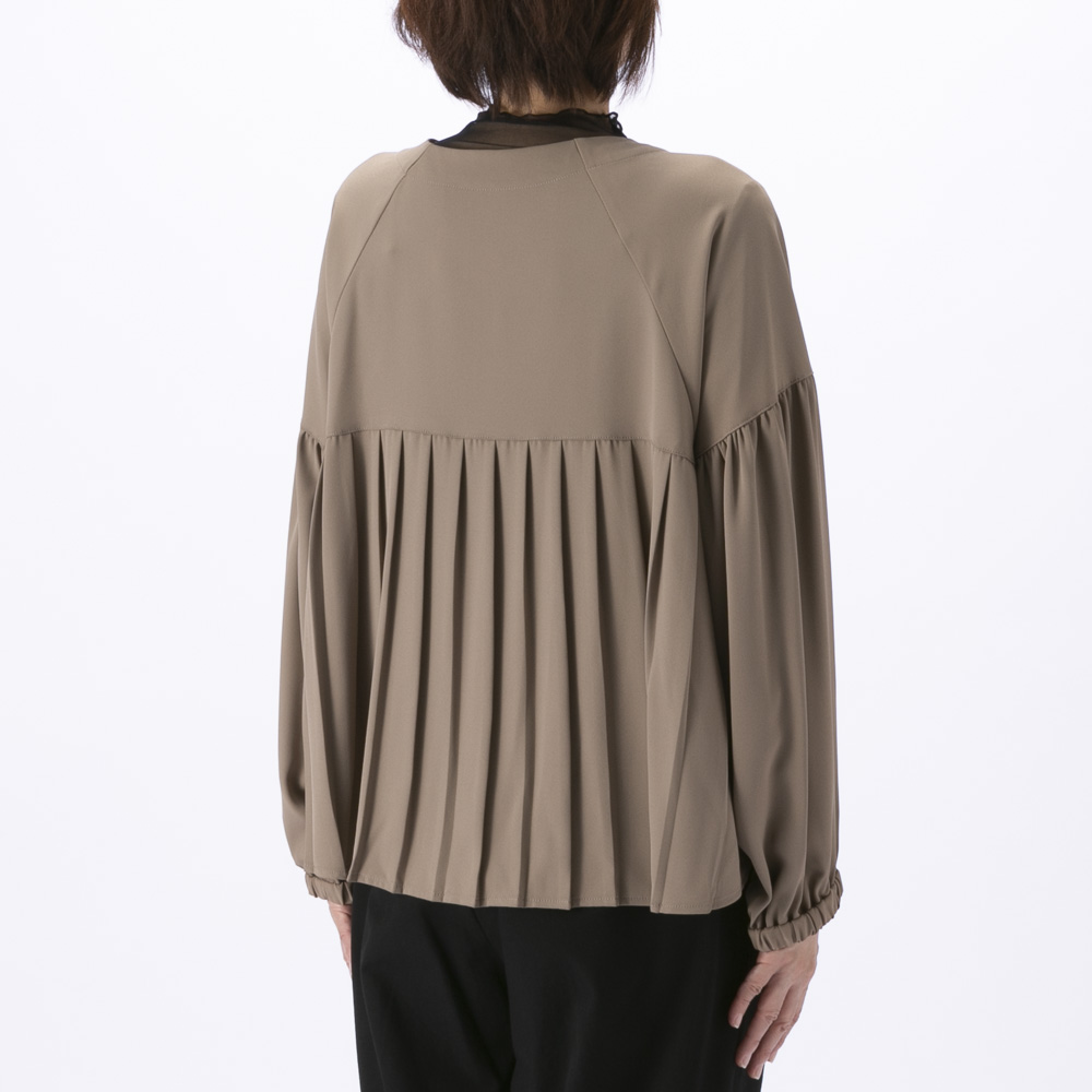 ノアジェ NOA-GE ツイル バックプリーツ ブルゾン ジャケット 121-5599-1304/47【FITHOUSE ONLINE SHOP】