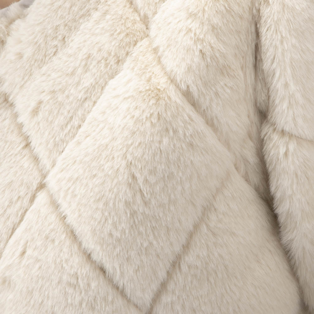 ノアジェ NOA-GE レディースアウター リバーシブル フェイクファー×キルティング ブルゾン 121-5607-2457/02【FITHOUSE ONLINE SHOP】