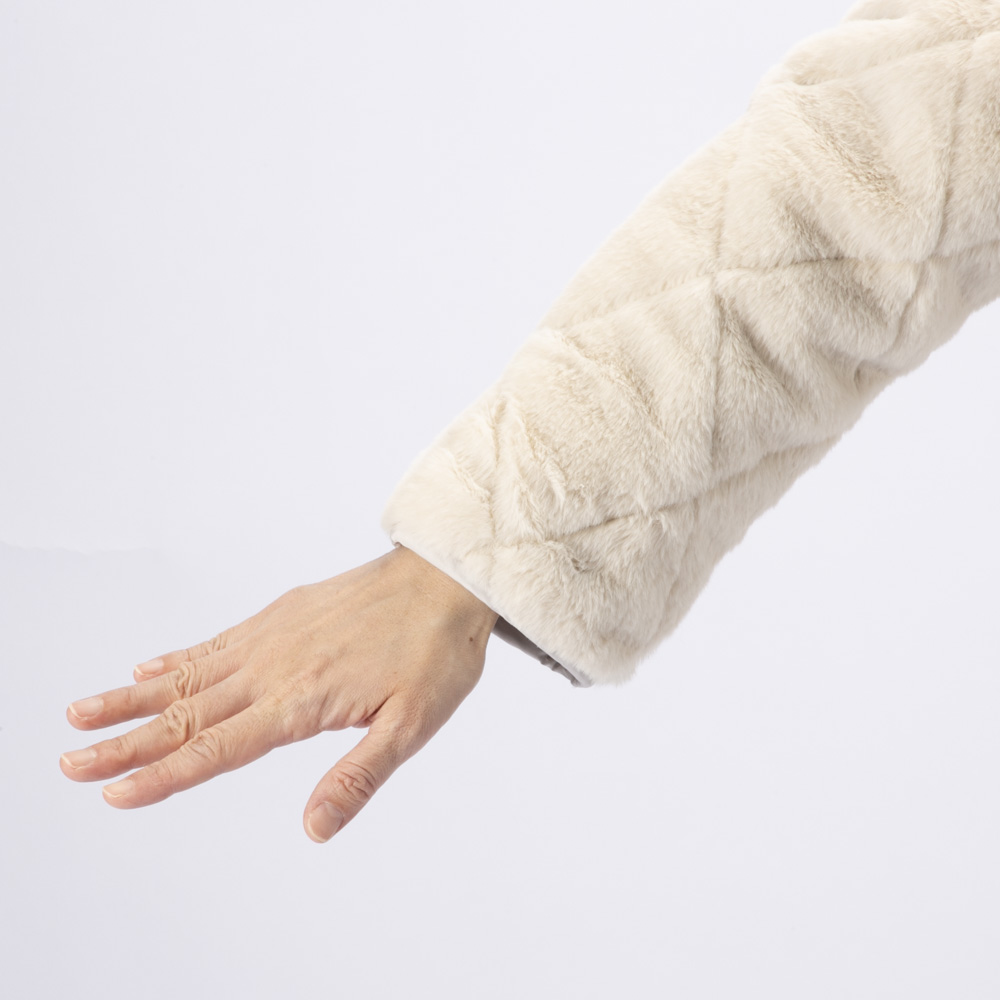 ノアジェ NOA-GE レディースアウター リバーシブル フェイクファー×キルティング ブルゾン 121-5607-2457/02【FITHOUSE ONLINE SHOP】