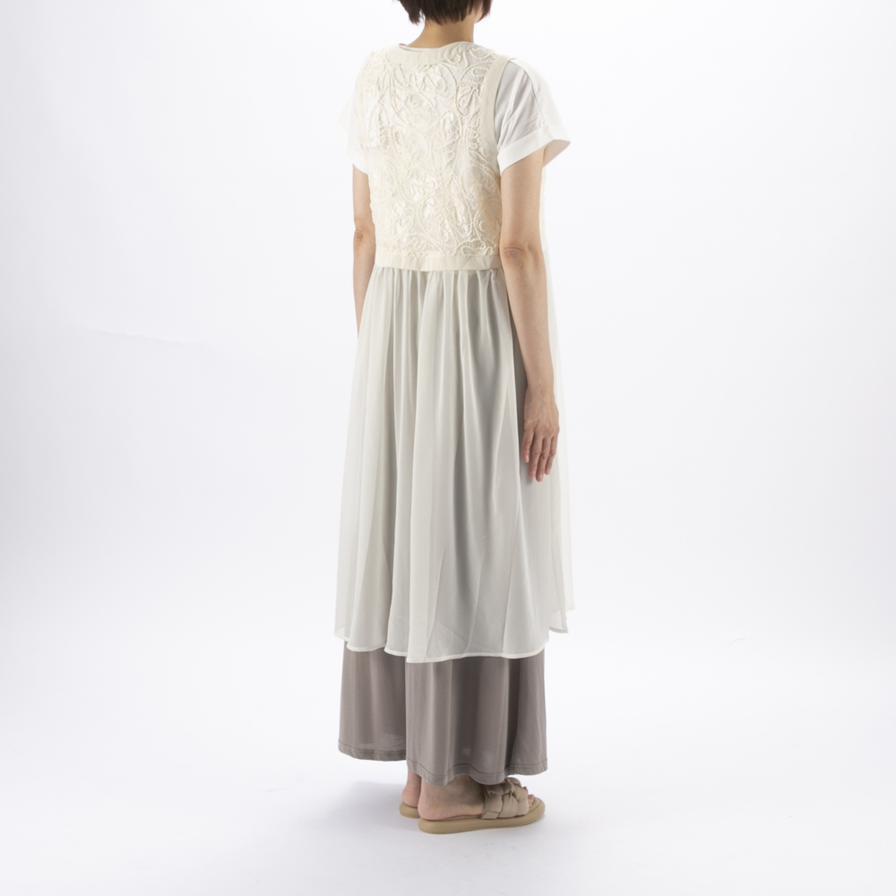 バントロア vingtrois レースドッキングジレ 293-33240【FITHOUSE ONLINE SHOP】