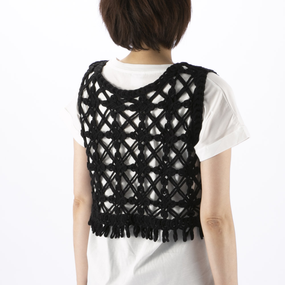 バントロア vingtrois レディーストップス マクラメロープ ショートベスト 151-23132【FITHOUSE ONLINE SHOP】