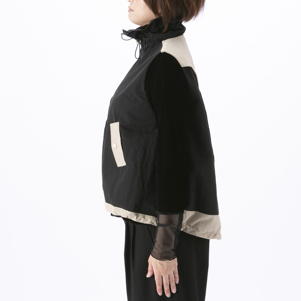 バントロア vingtrois ボリュームネック配色デザインベスト 922-34212【FITHOUSE ONLINE SHOP】