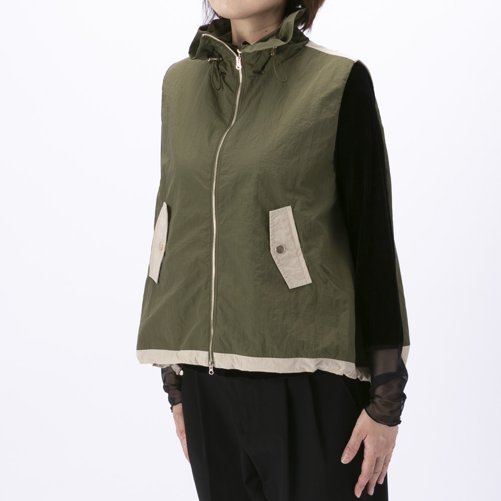 バントロア vingtrois ボリュームネック配色デザインベスト 922-34212【FITHOUSE ONLINE SHOP】