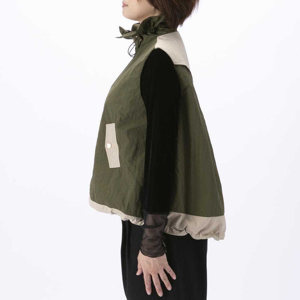 バントロア vingtrois ボリュームネック配色デザインベスト 922-34212【FITHOUSE ONLINE SHOP】