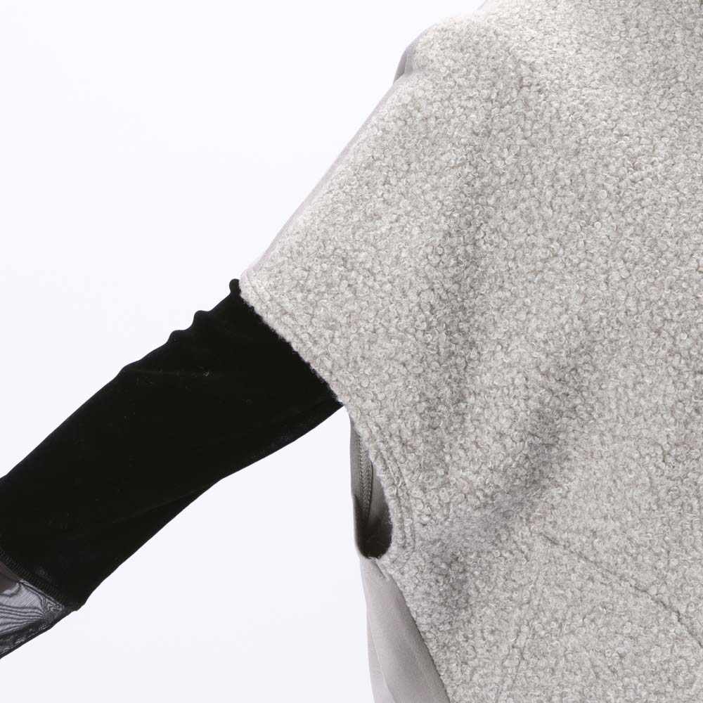 ノアジェ NOA-GE レディーストップス ボア使いベスト 127-5501-9564/04【FITHOUSE ONLINE SHOP】