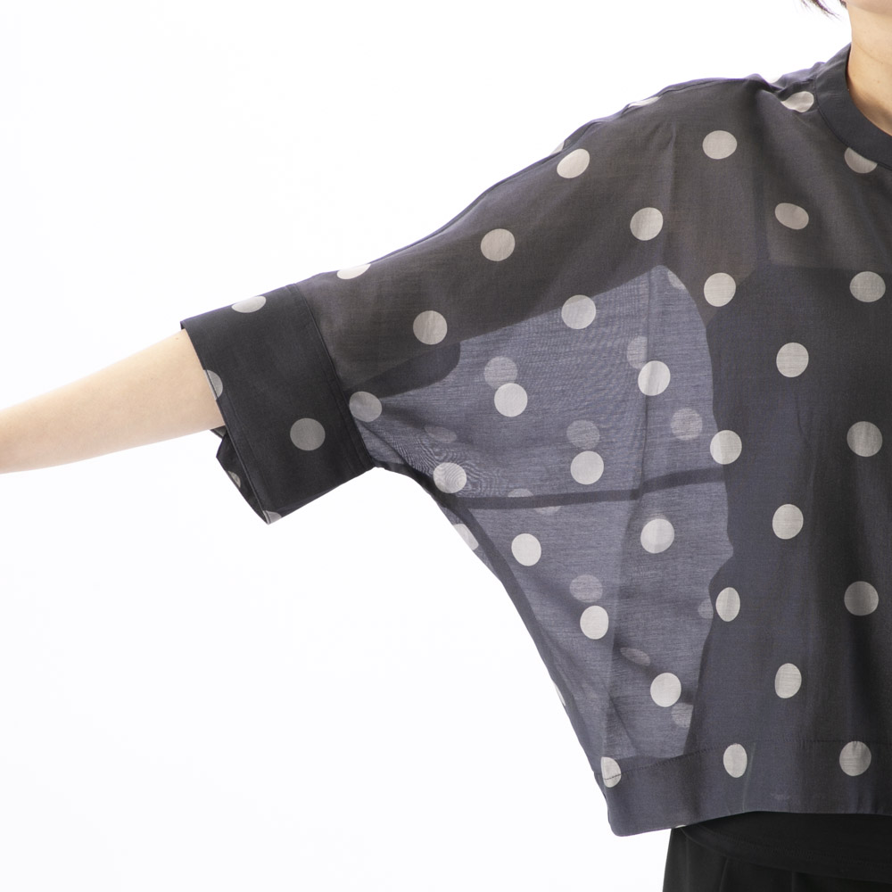 ノアジェ NOA-GE レディーストップス シアー 水玉プリント ブラウス 121-5399-0394/58【FITHOUSE ONLINE SHOP】