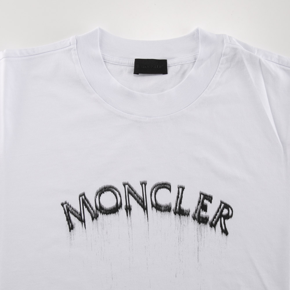 モンクレール MONCLER メンズトップス 水性ロゴプリント 袖パッチ付き Tシャツ 8C000.02.89A17【FITHOUSE ONLINE SHOP】