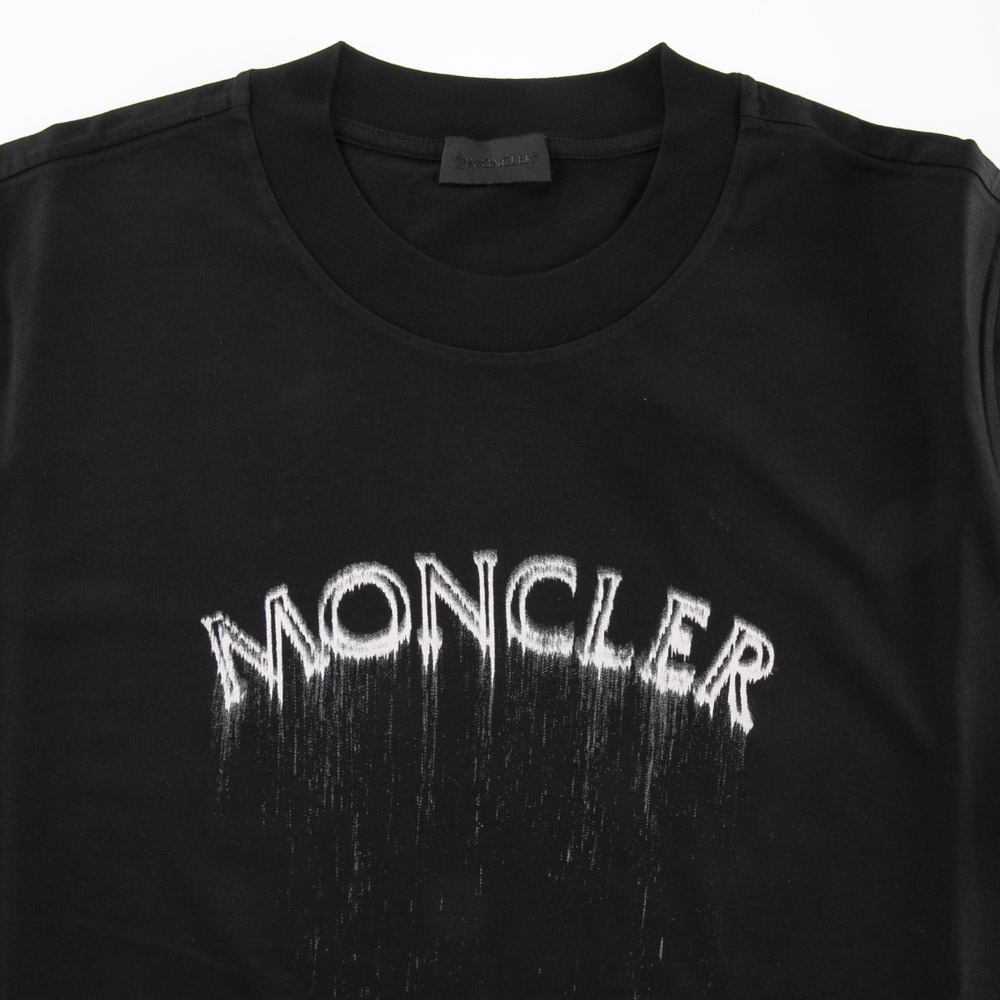 モンクレール MONCLER メンズトップス 水性ロゴプリント 袖パッチ付き Tシャツ 8C000.02.89A17【FITHOUSE ONLINE SHOP】