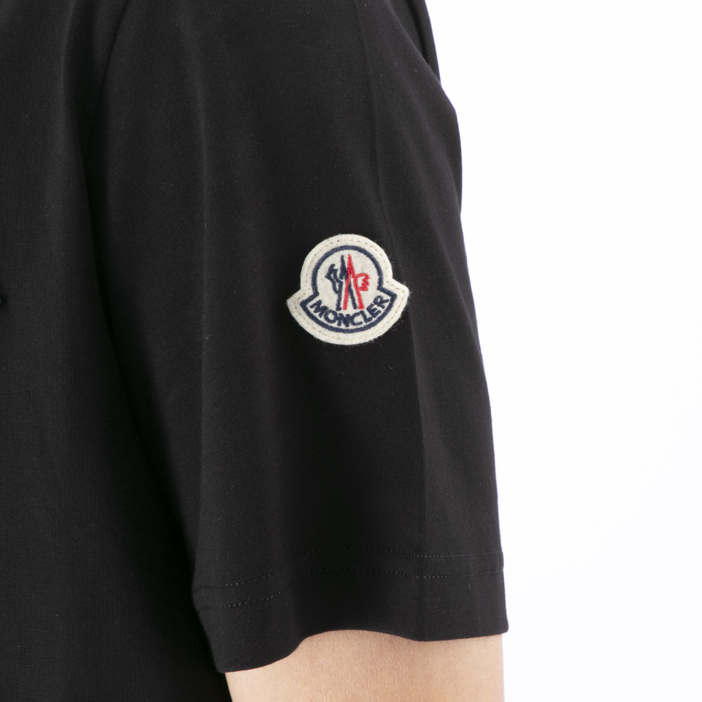 モンクレール MONCLER メンズトップス 胸元ロゴ刺繍クルーネックTシャツ K1091/8C00063/89AJS【FITHOUSE ONLINE SHOP】