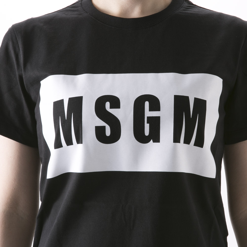 《新品》MSGM(エムエスジーエム)ボックス ロゴ Tシャツ2641 MDM95