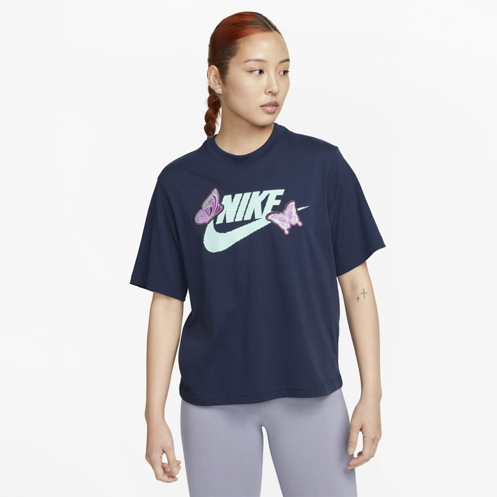 ナイキ NIKE トップス