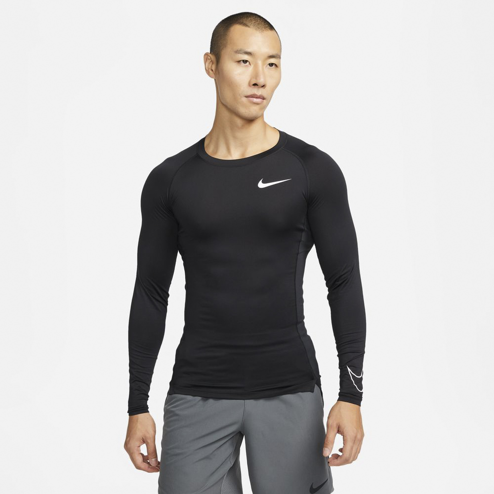 NIKE Dri FIT