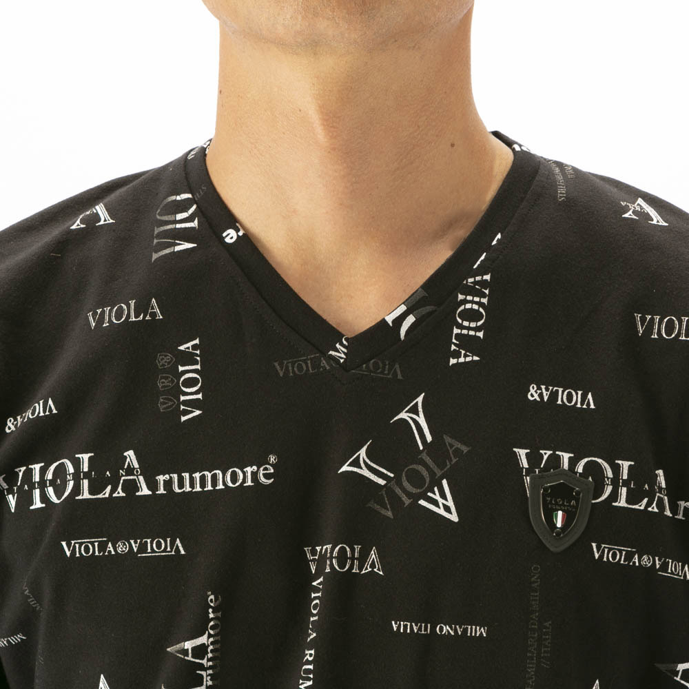 ヴィオラ VIOLA メンズトップス Vネック 総柄ロゴ 長袖Tシャツ Y62106【FITHOUSE ONLINE SHOP】
