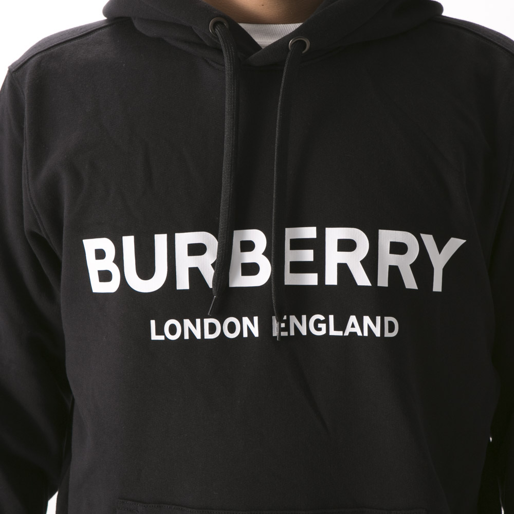 バーバリー Burberry メンズトップス 胸ロゴスウェットパーカー Fithouse Online Shop フィットハウス公式オンラインショップ Fit House Online Shop