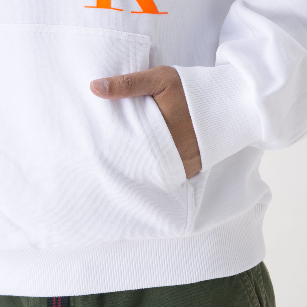 カルバンクライン Calvin Klein メンズトップス CK URBAN GRAPHIC LOGO HOODIE J30J318308【FITHOUSE  ONLINE SHOP】 | フィットハウス公式オンラインショップ | FIT HOUSE ONLINE SHOP