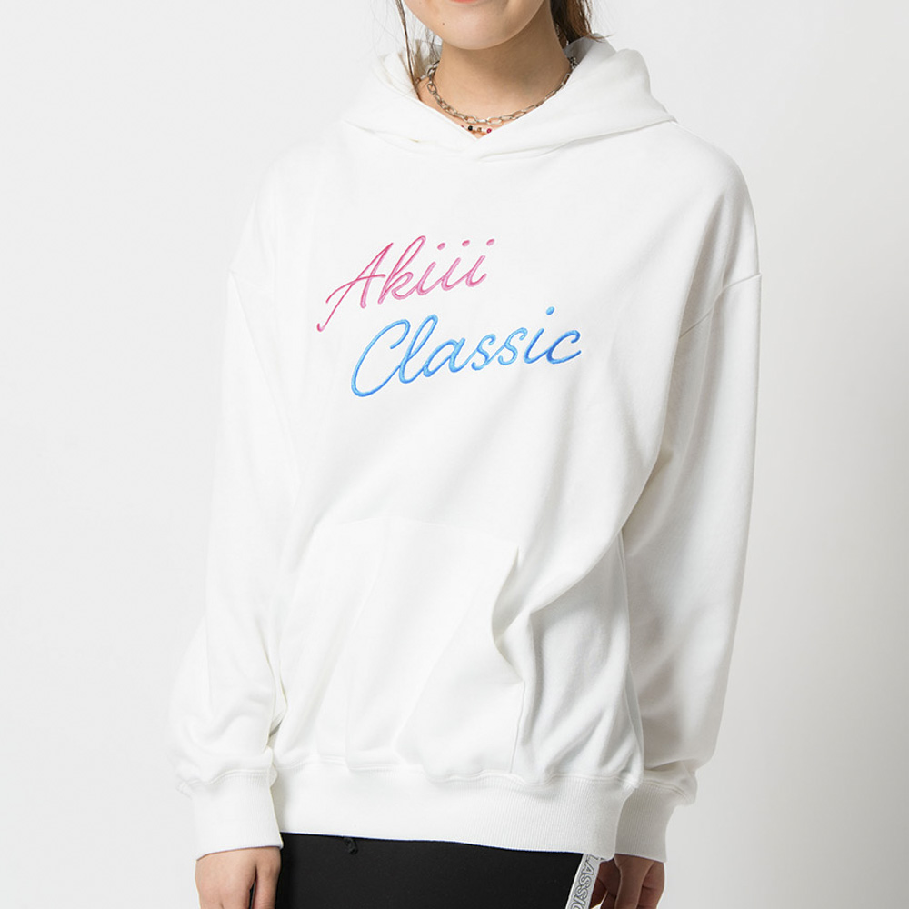 アキクラシック AKIIICLASSIC レディーストップス 刺繍ロゴ